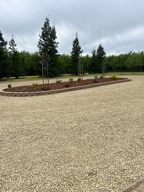 difference between landscape and hardscape